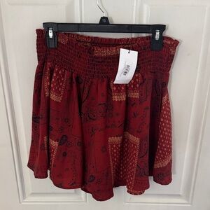 BUCKETLIST Red and Gold A-Line Skort